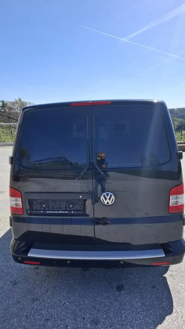 Volkswagen T5 Caravelle Caravelle LR Comfortline 2,0 TDI BMT D-PF DSG Comf Schwarz - 2