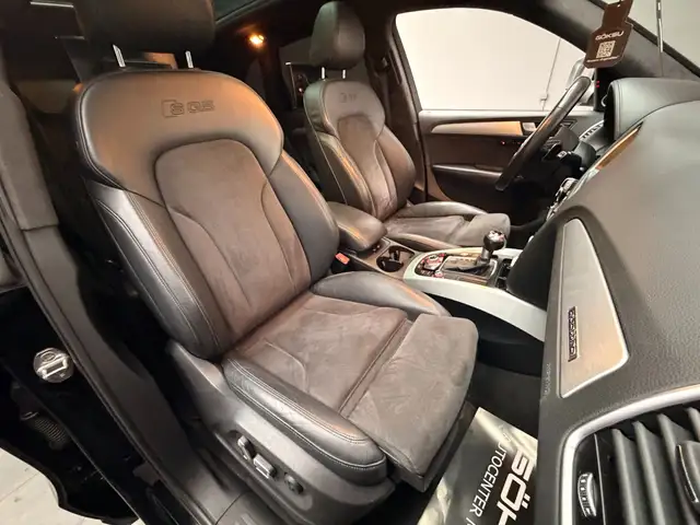 Audi SQ5 view 14