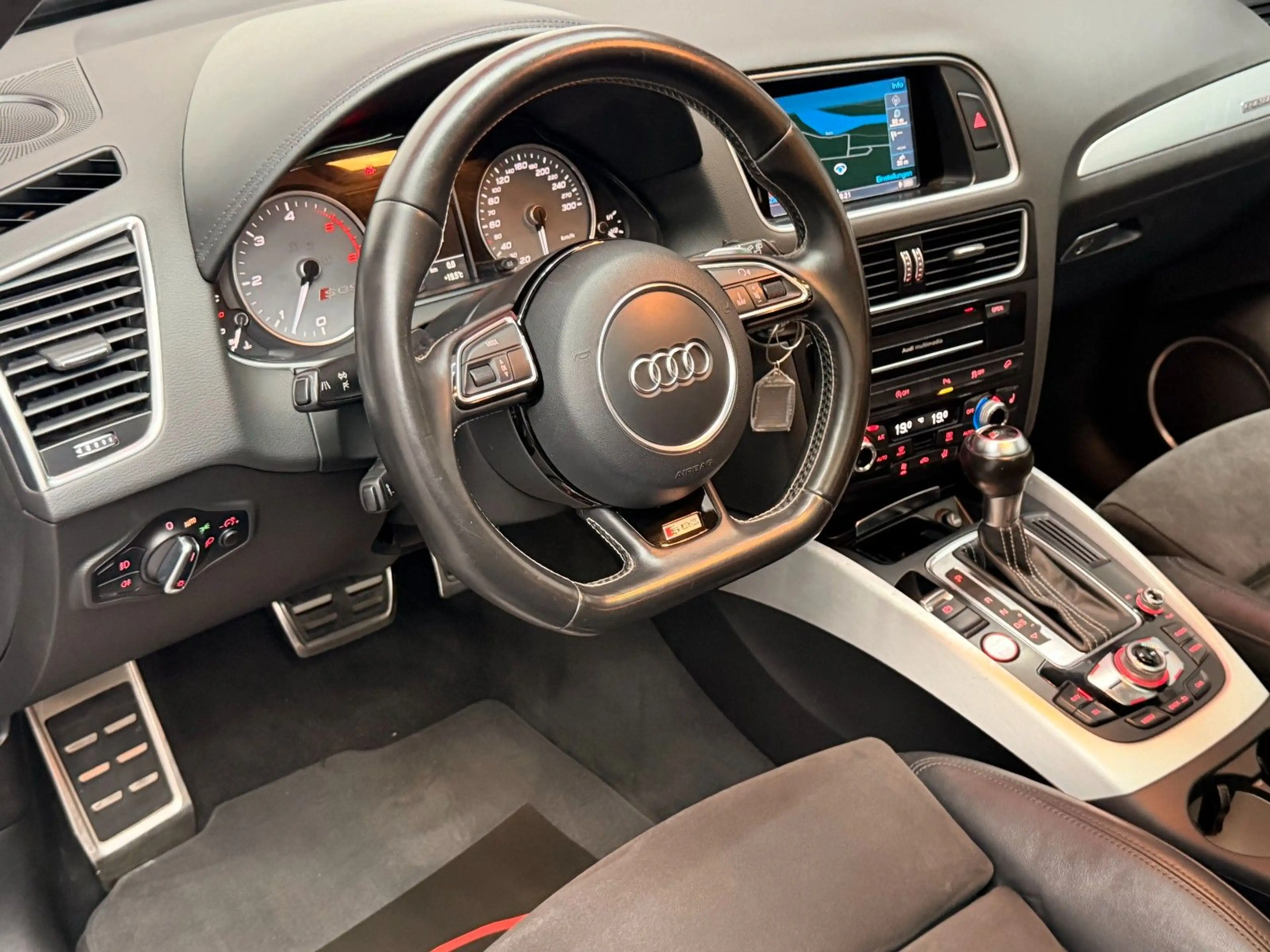 Audi SQ5 3.0 TDI Quattro*Pano*Bang&Olufsen*TV*ACC* — photo 8
