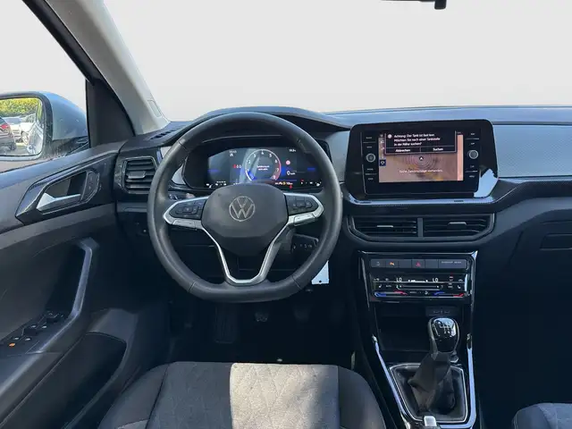 Volkswagen T-Cross view 8