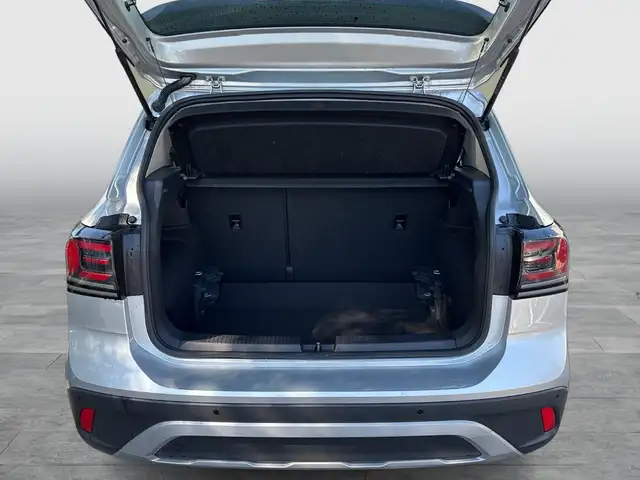Volkswagen T-Cross view 19