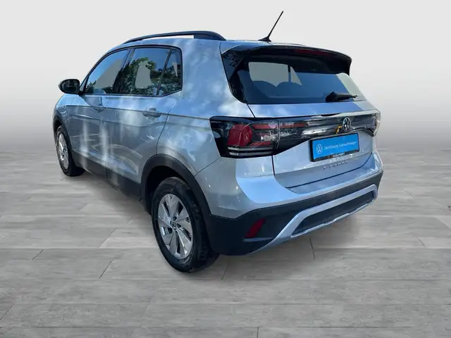 Volkswagen T-Cross view 4
