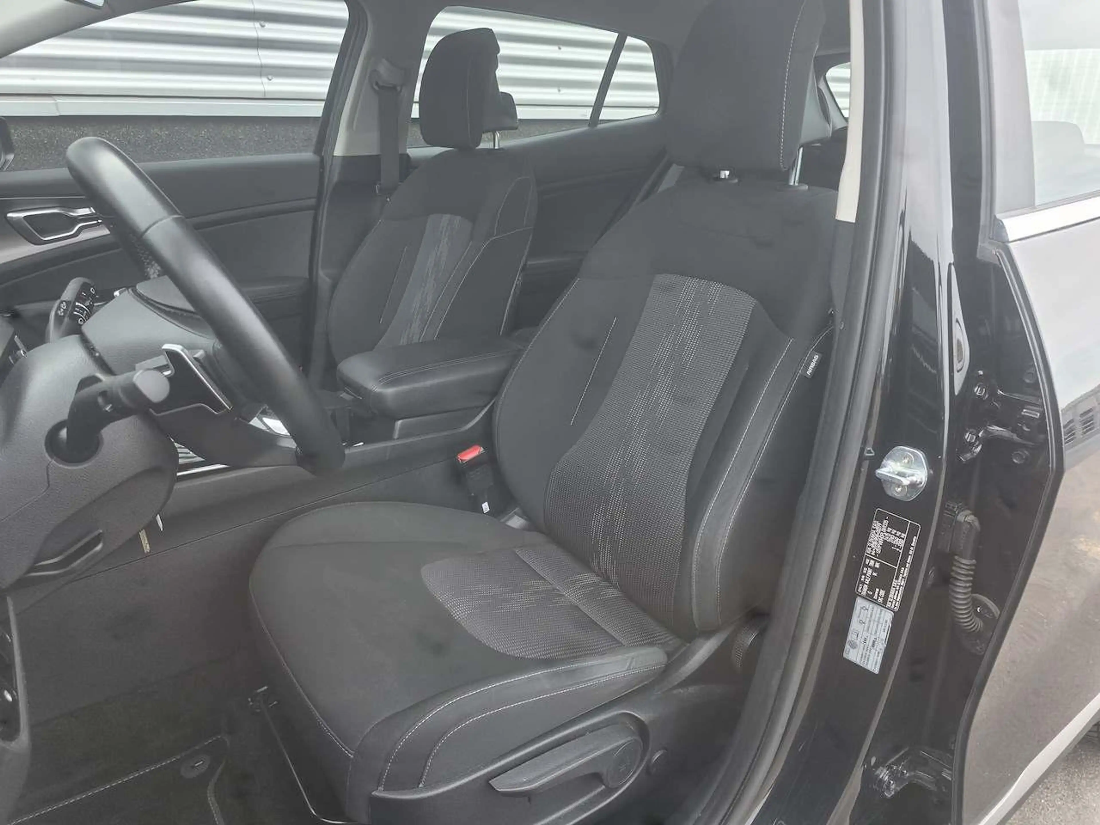 Kia Sportage 1.6 T-GDi Plug-in Hybrid AWD DynamicLine NL-auto, — photo 11