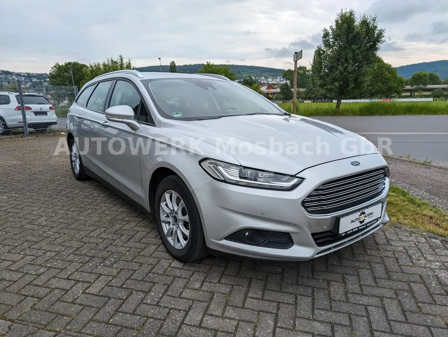 Ford Mondeo Turnier Business Edition/Navi/Pdc/Shz Zilver - 2