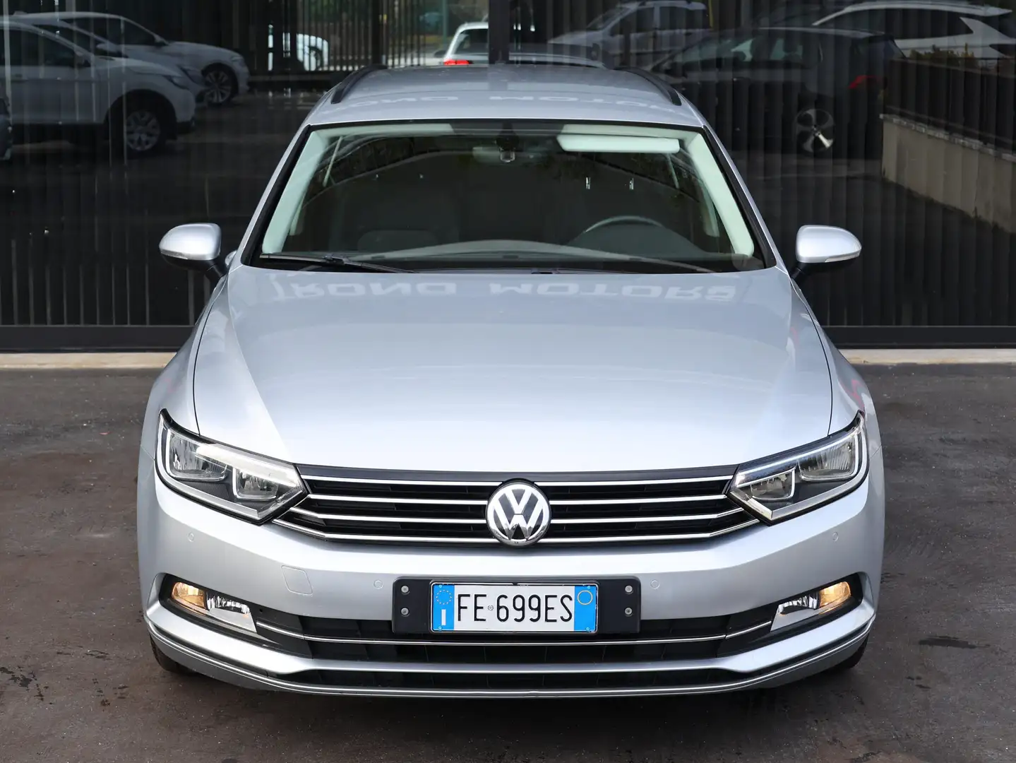 Volkswagen Passat Variant Passat VIII 2015 Variant 1.6 tdi Comfortline 120cv Gris - 2