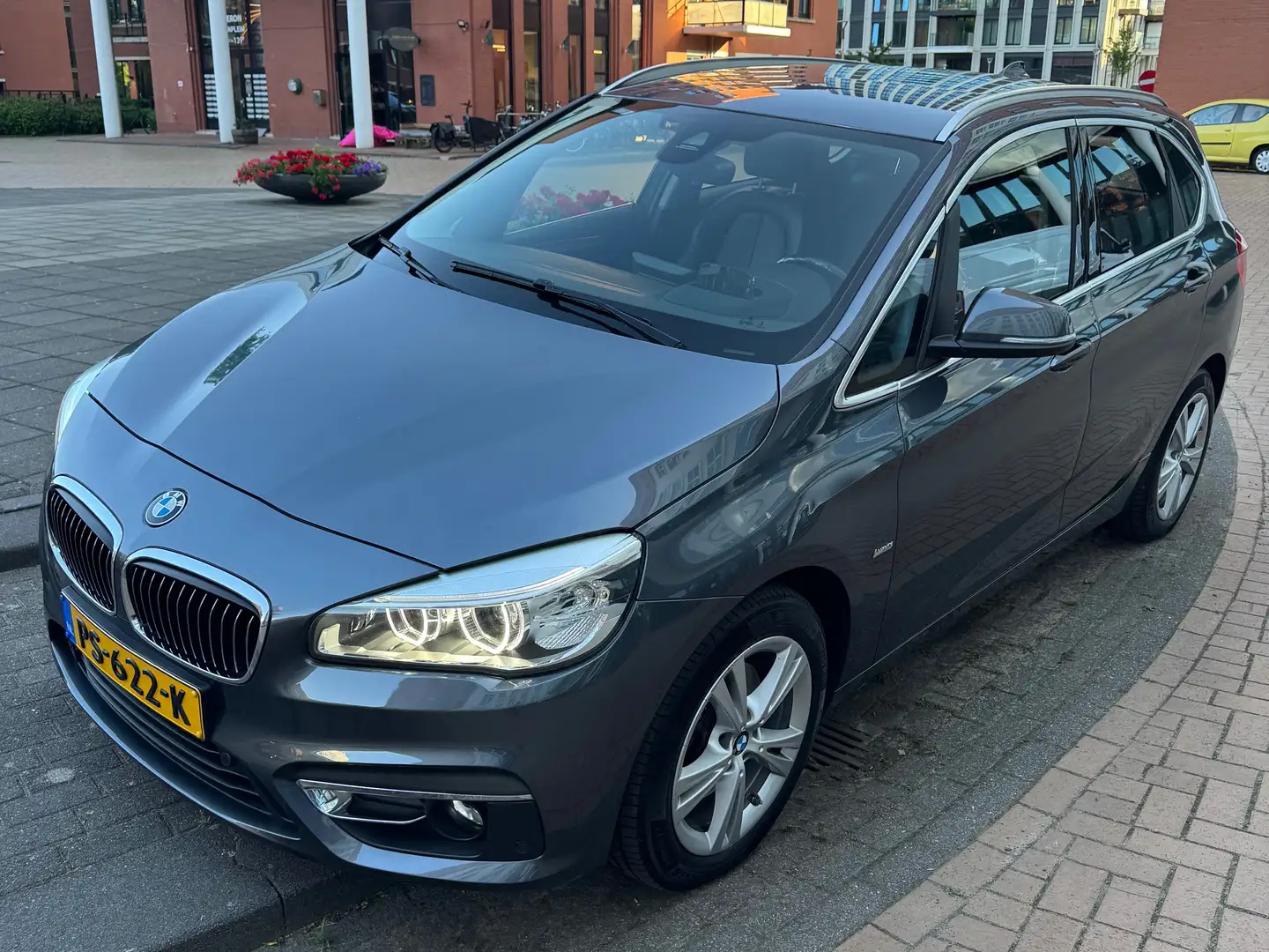 BMW 220 220i High Exec. luxsior Grau - 2