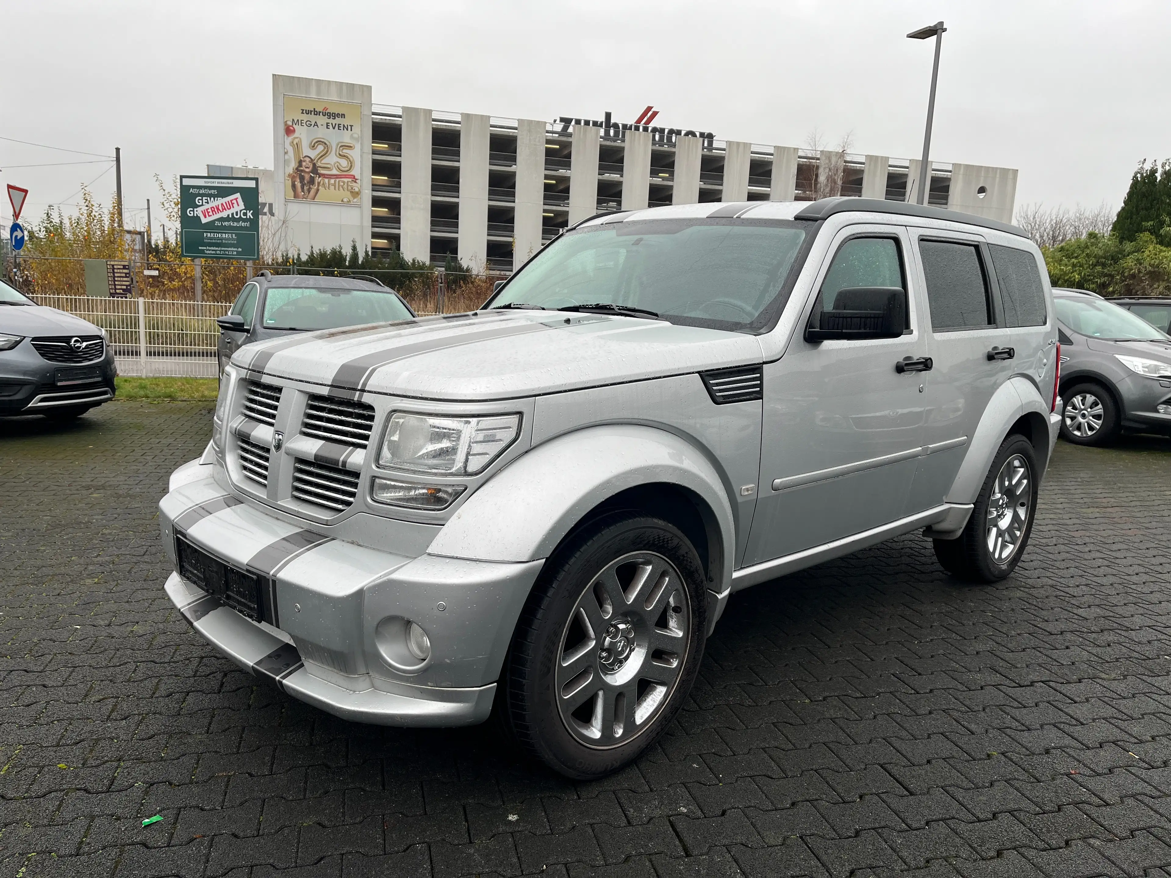 Dodge Nitro Erdgas/4x4/SHZ/Klima/NAVI — photo 3