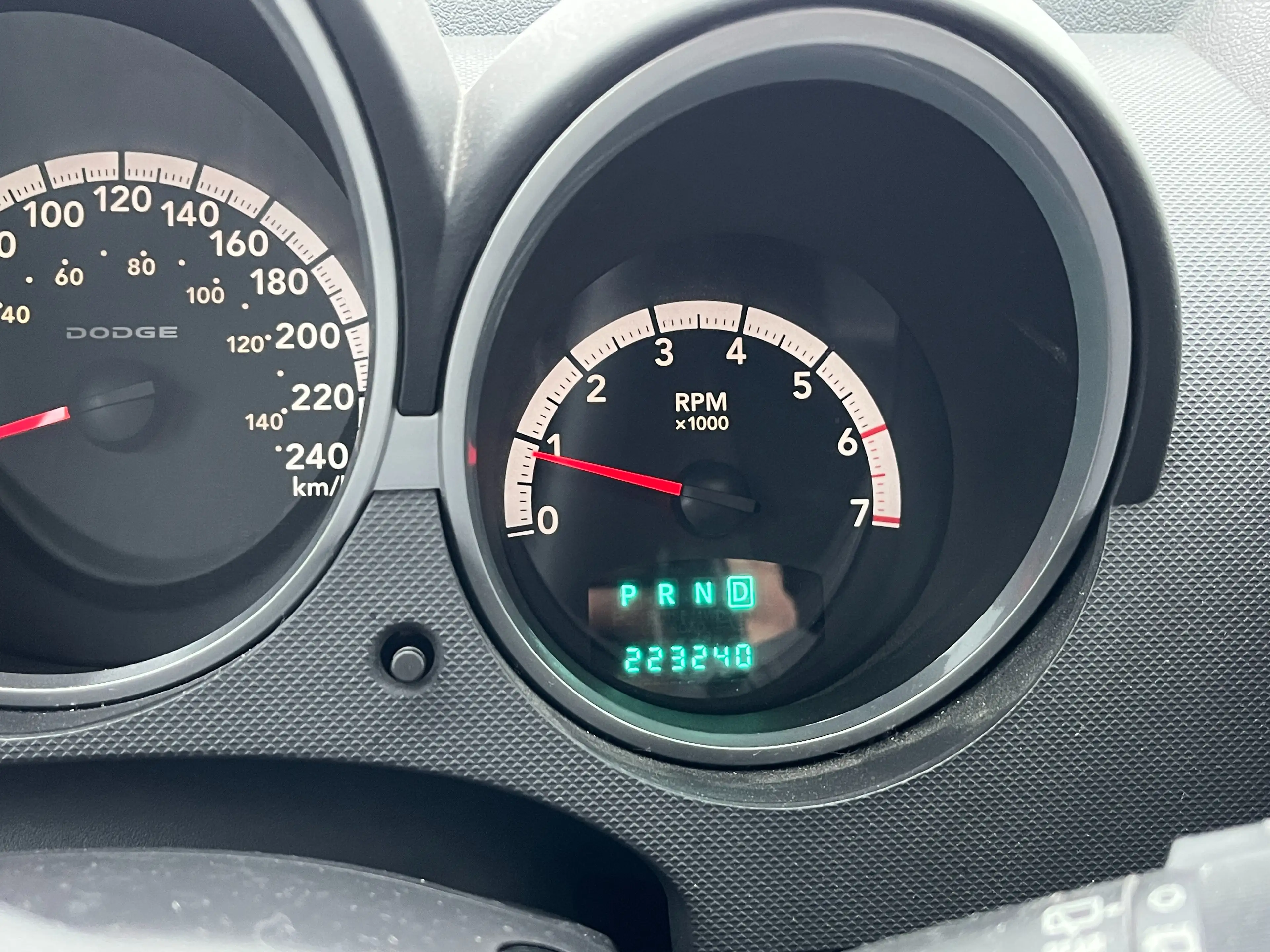 Dodge Nitro Erdgas/4x4/SHZ/Klima/NAVI — photo 13