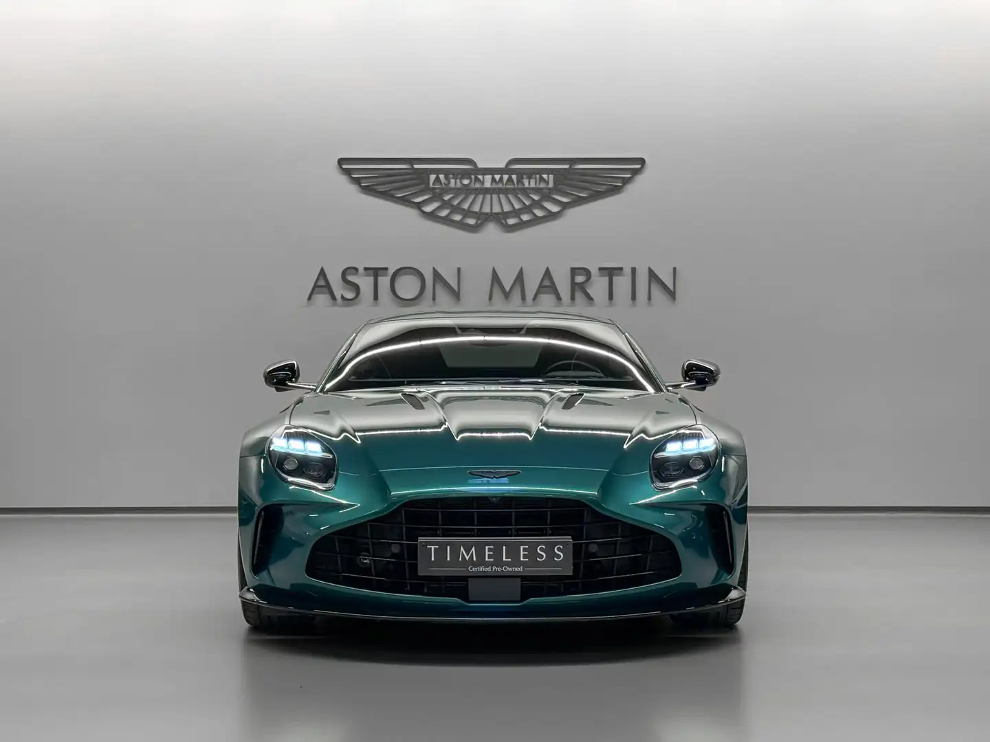 Aston Martin Vantage Coupe | Aston Martin Brussels Grün - 2