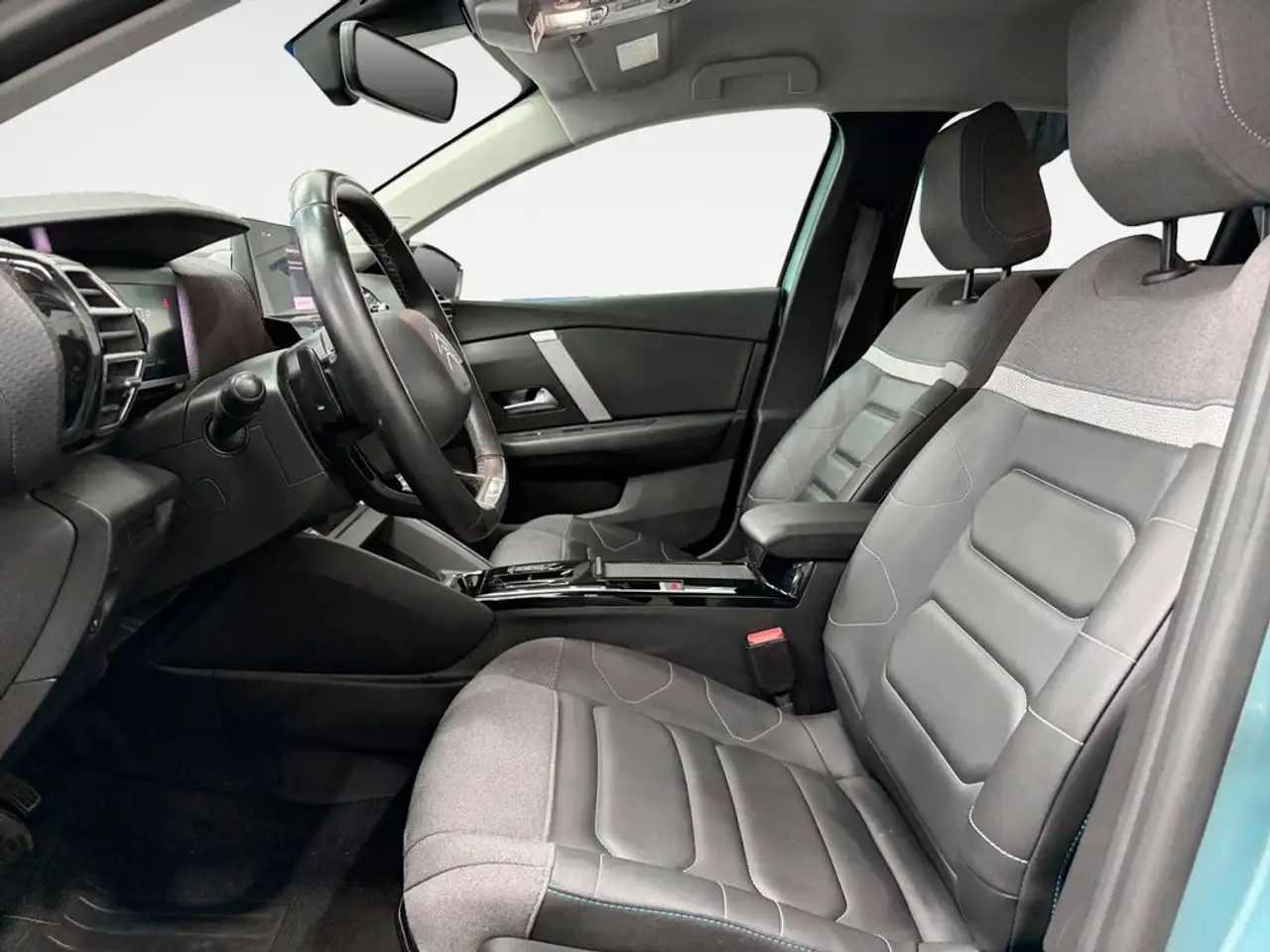 2024 Citroen C4 1.2 PureTech Max S&S EAT8 130, photograph 10