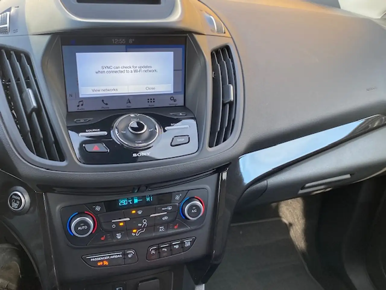 Ford Escape снимка Ford Escape
