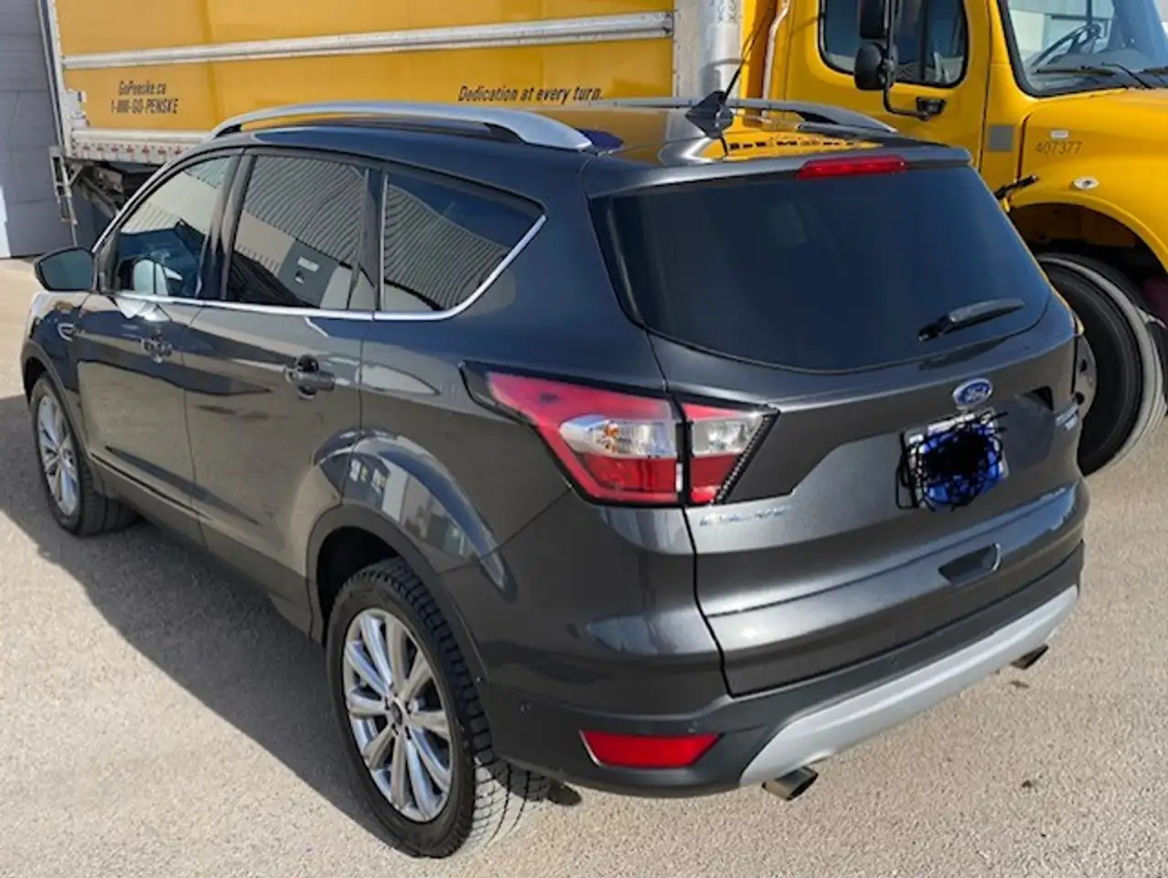 Ford Escape снимка Ford Escape