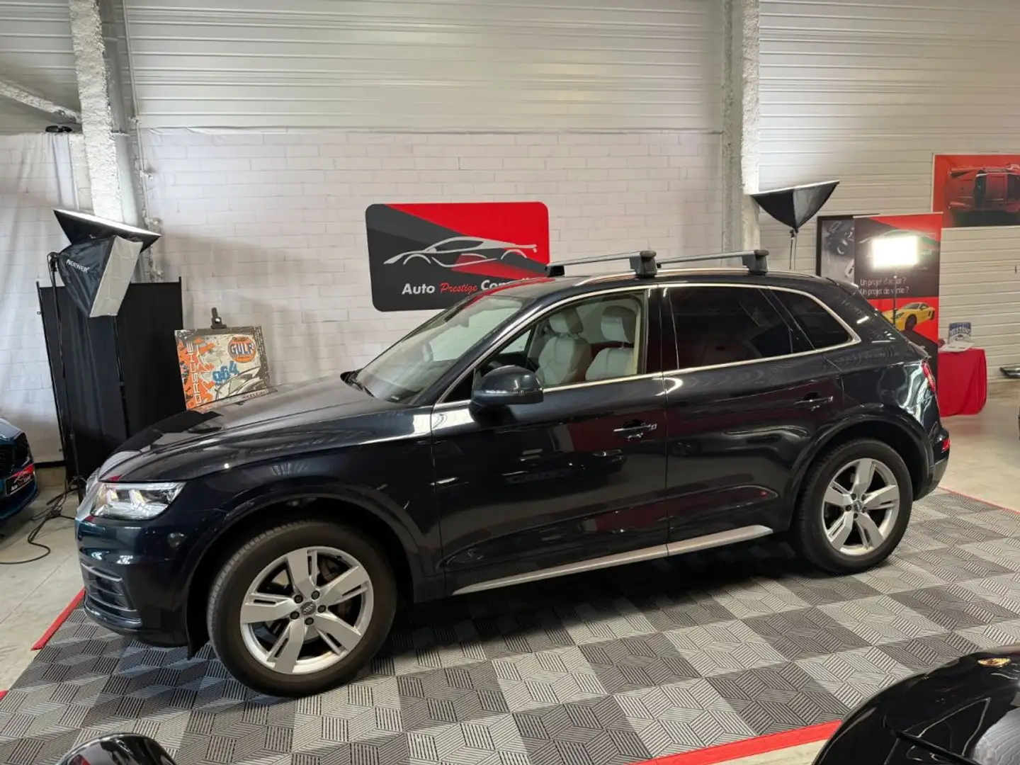 Audi Q5 45 TFSI 245 S tronic 7 Quattro AVUS Blu/Azzurro - 2
