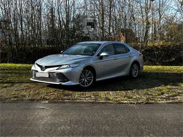 Hybrid 2.5 Plus e-CVT