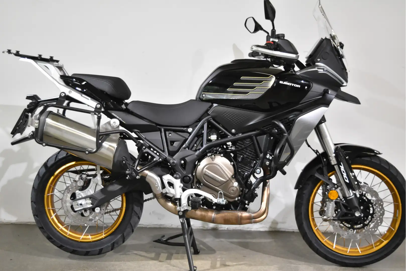 QJ Motor SRT 700 SX QJMOTOR TOURING - 2