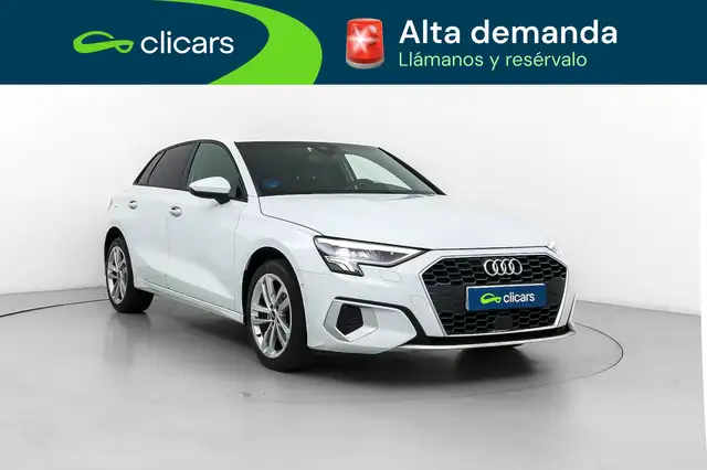 Audi A3 view 3