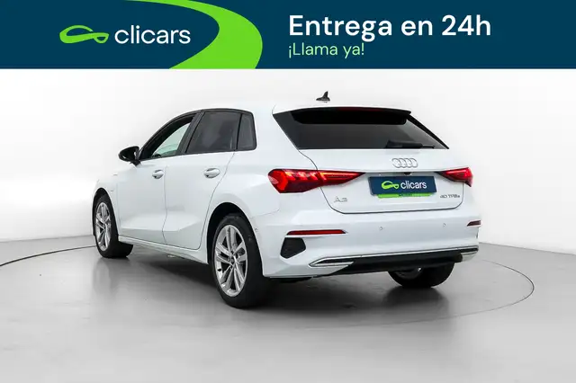 Audi A3 view 9