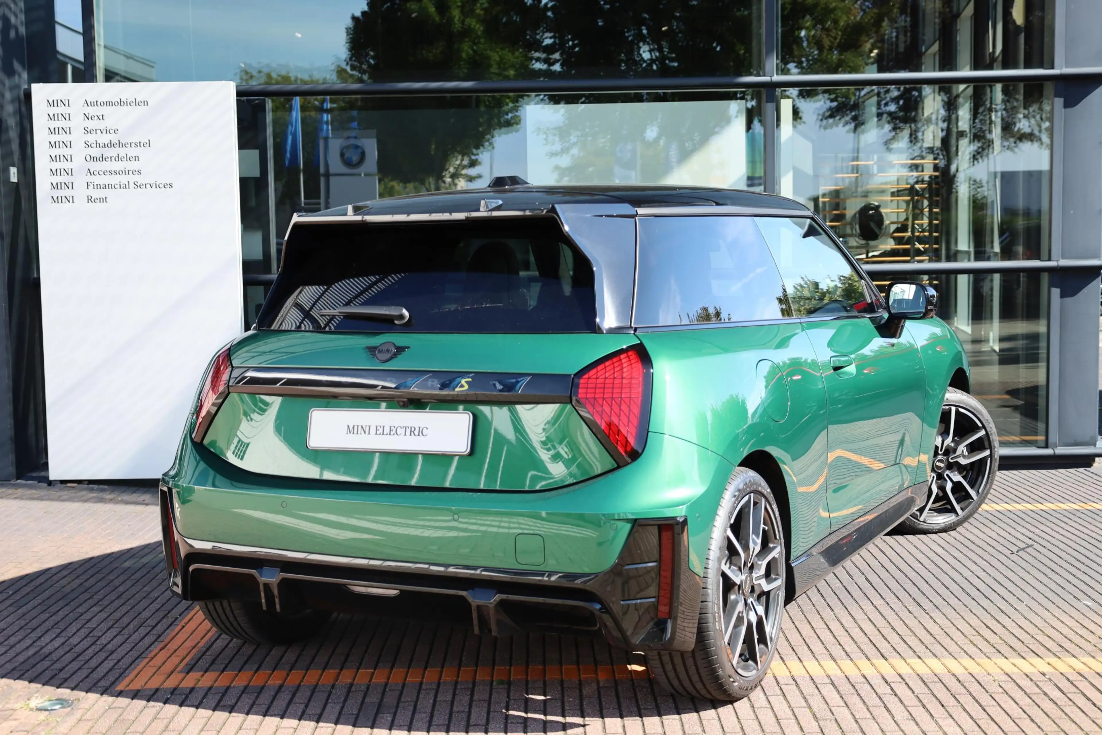 MINI Cooper SE 3-Deurs John Cooper Works + pakket XL — photo 2