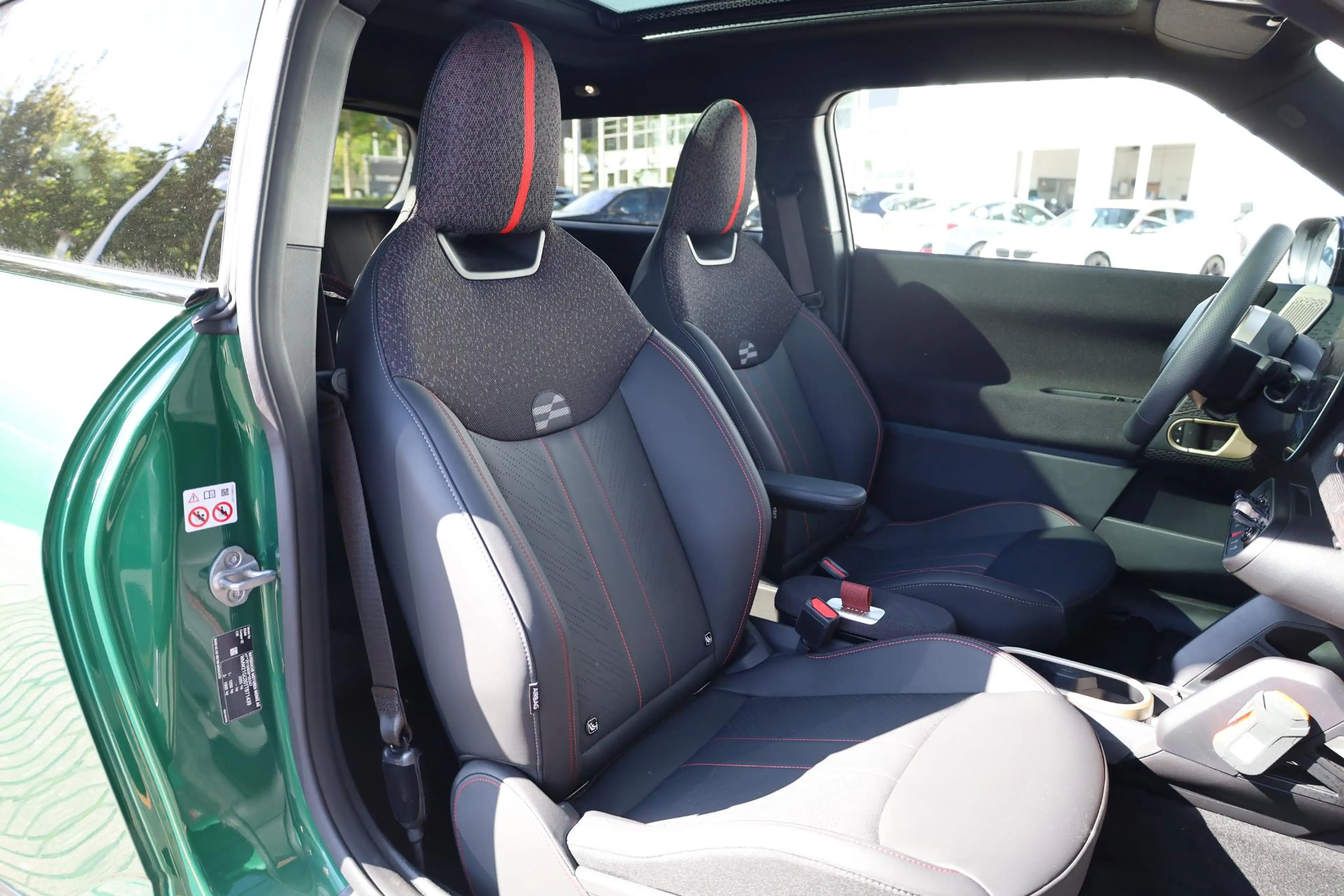 MINI Cooper SE 3-Deurs John Cooper Works + pakket XL — photo 6