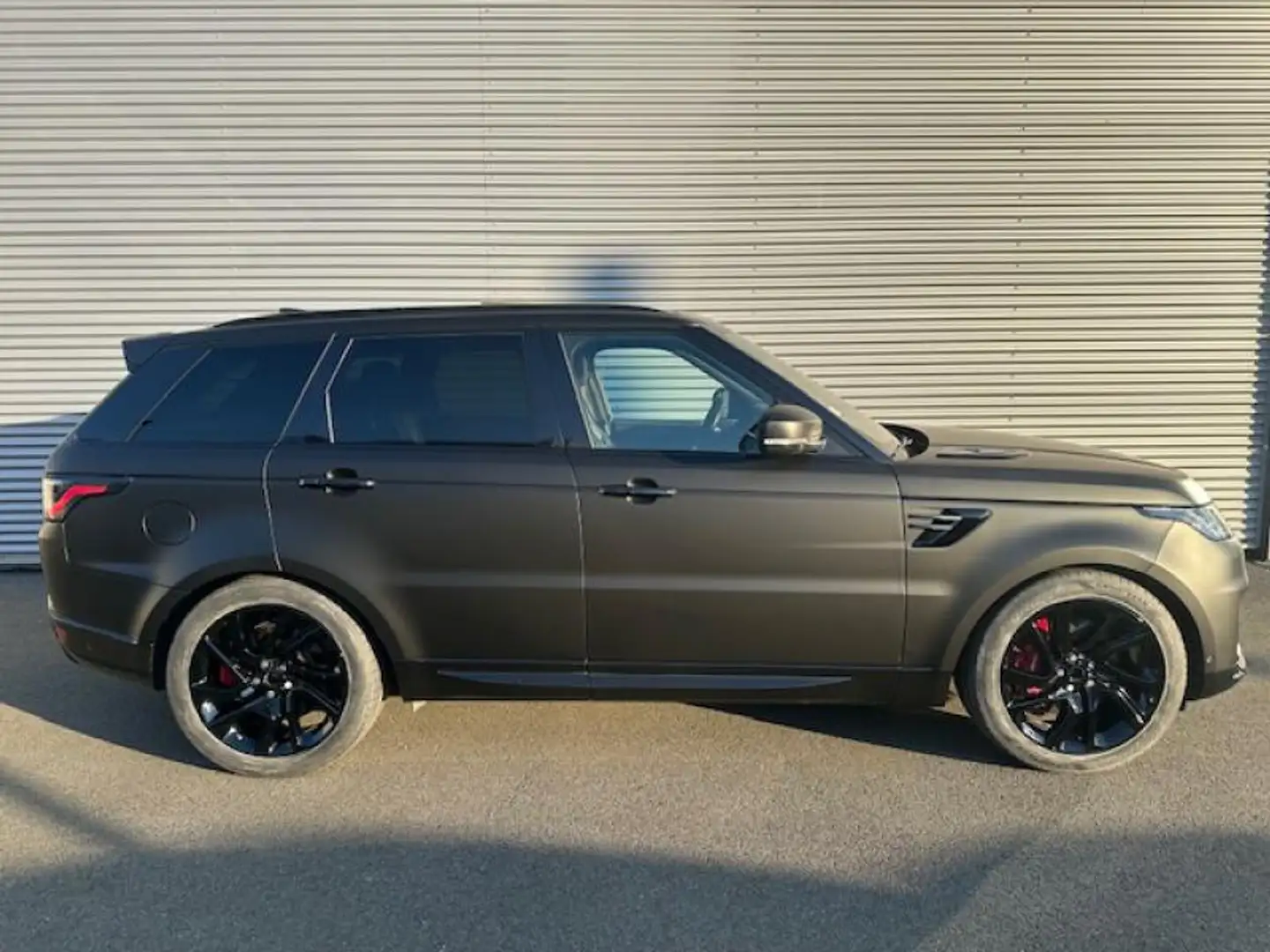 Land Rover Range Rover Sport 2.0 P400e 404ch HSE Dynamic Mark VII Zwart - 2
