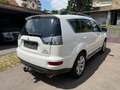Mitsubishi Outlander Instyle 4WD *Automatik/AHK* Bílá - thumbnail 4