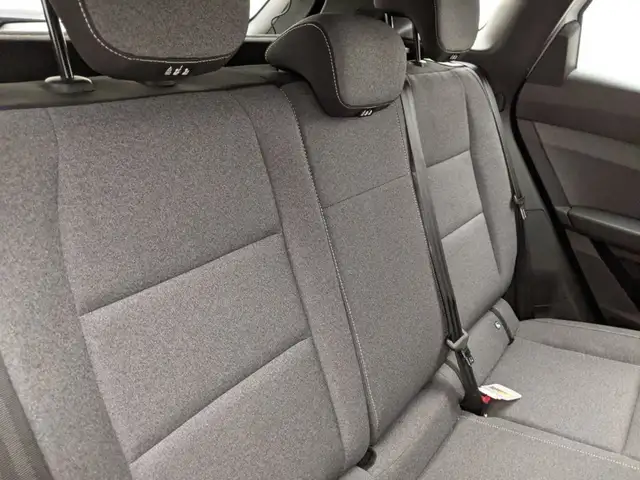 Renault Austral view 8