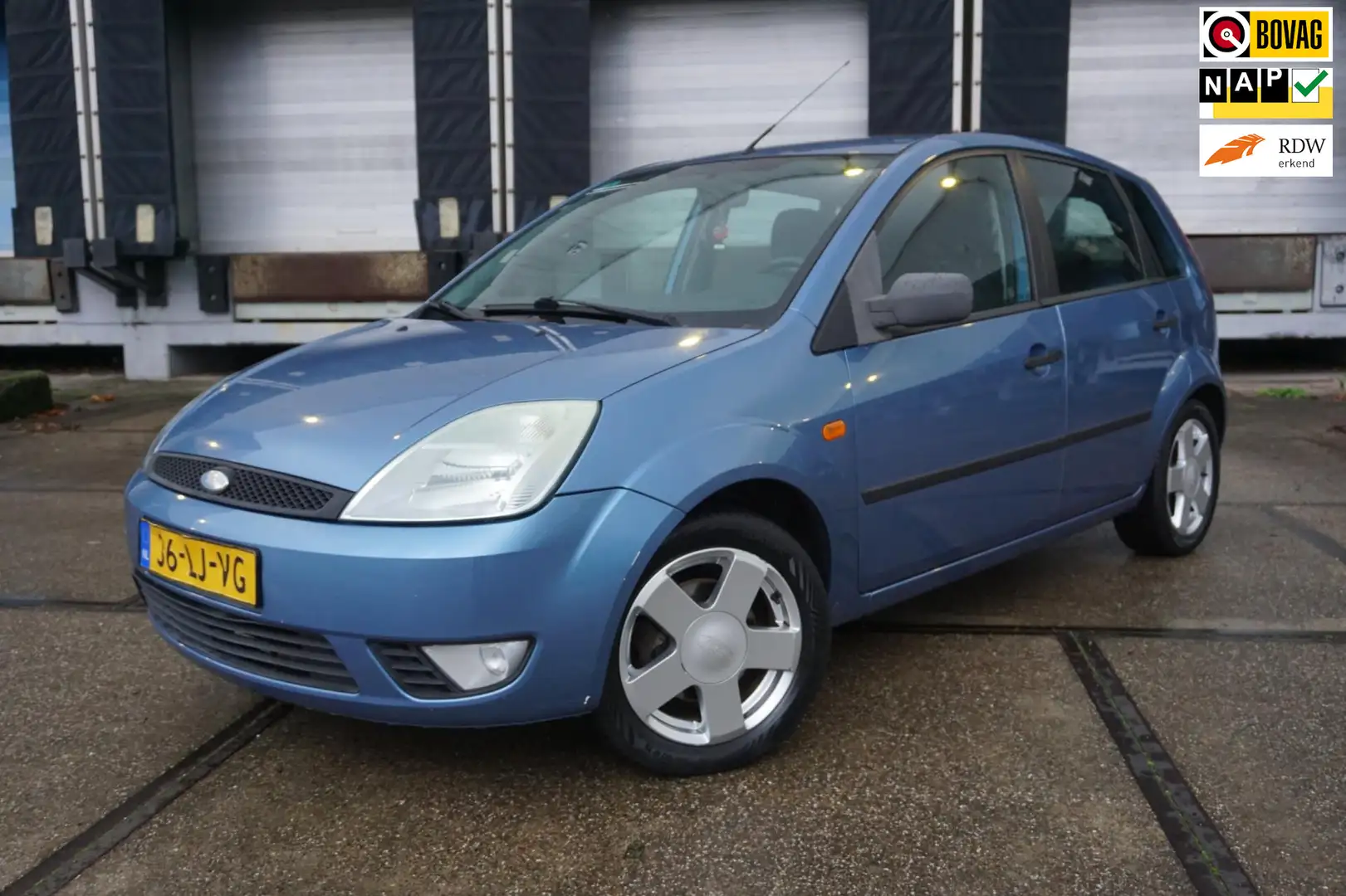 Ford Fiesta 1.6-16V Trend Azul - 1