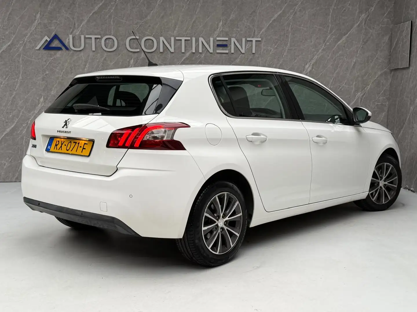 Peugeot 308 1.6 THP Allure / Nette Auto / APK Blanc - 2