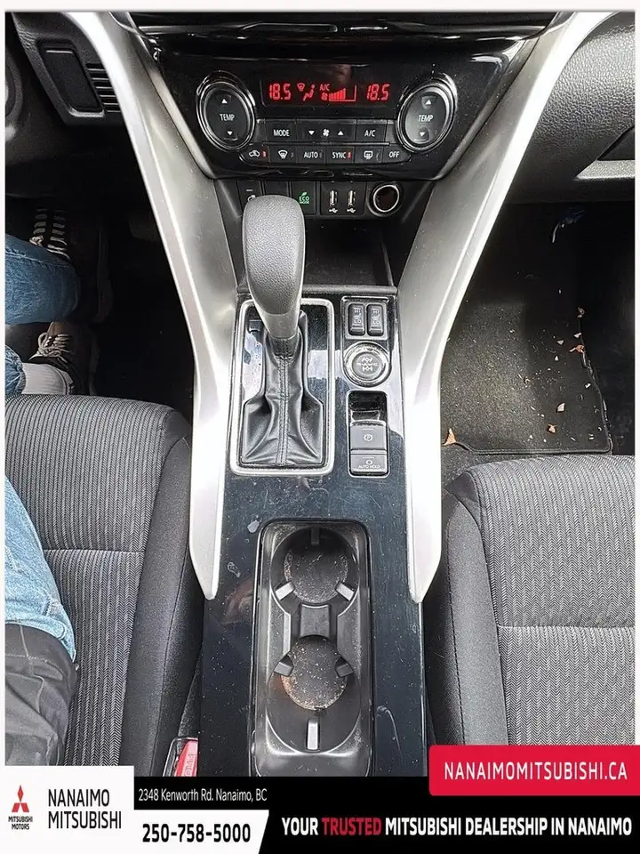 Mitsubishi Eclipse Cross photo Mitsubishi Eclipse Cross