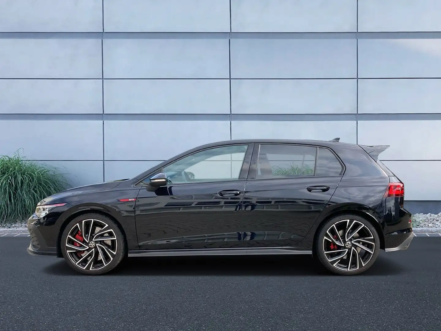 Volkswagen Golf GTI Clubsport 2.0 TSI DSG, Navi, ACC Zwart - 2