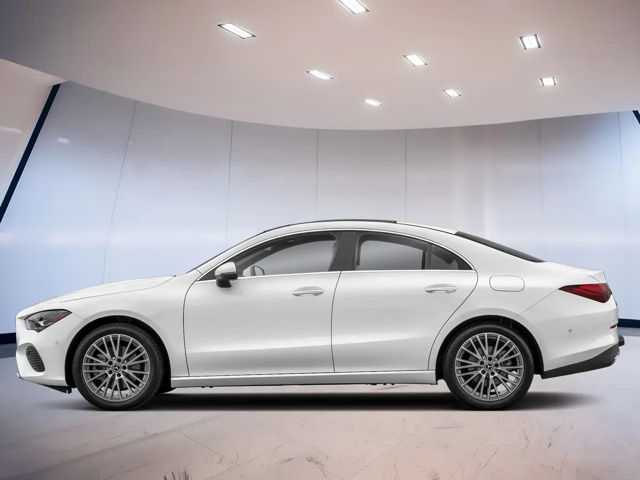 Mercedes-Benz CLA снимка Mercedes-Benz CLA