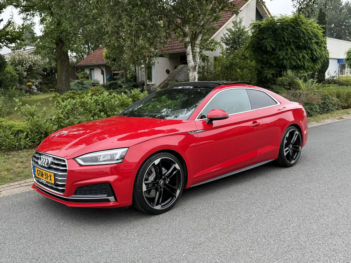 Audi A5 Coupé 40TFSI S-Line 190PK Automaat•Pano•Leder - 1