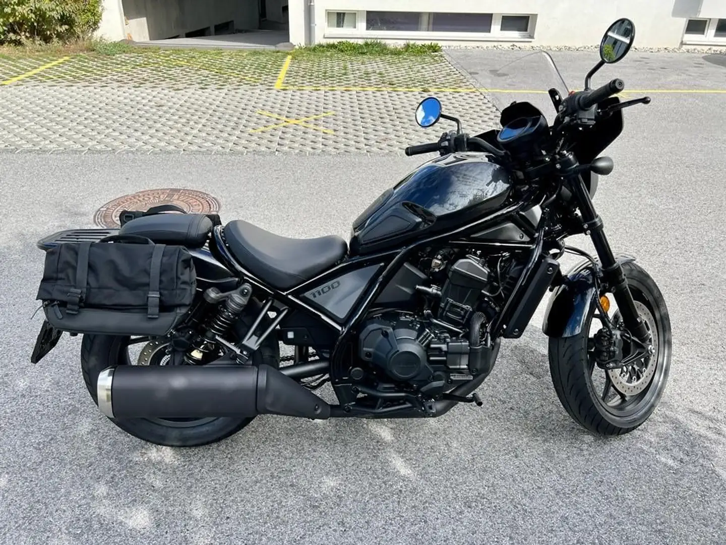 Honda CMX 1100 DCT Rebel Černá - 1