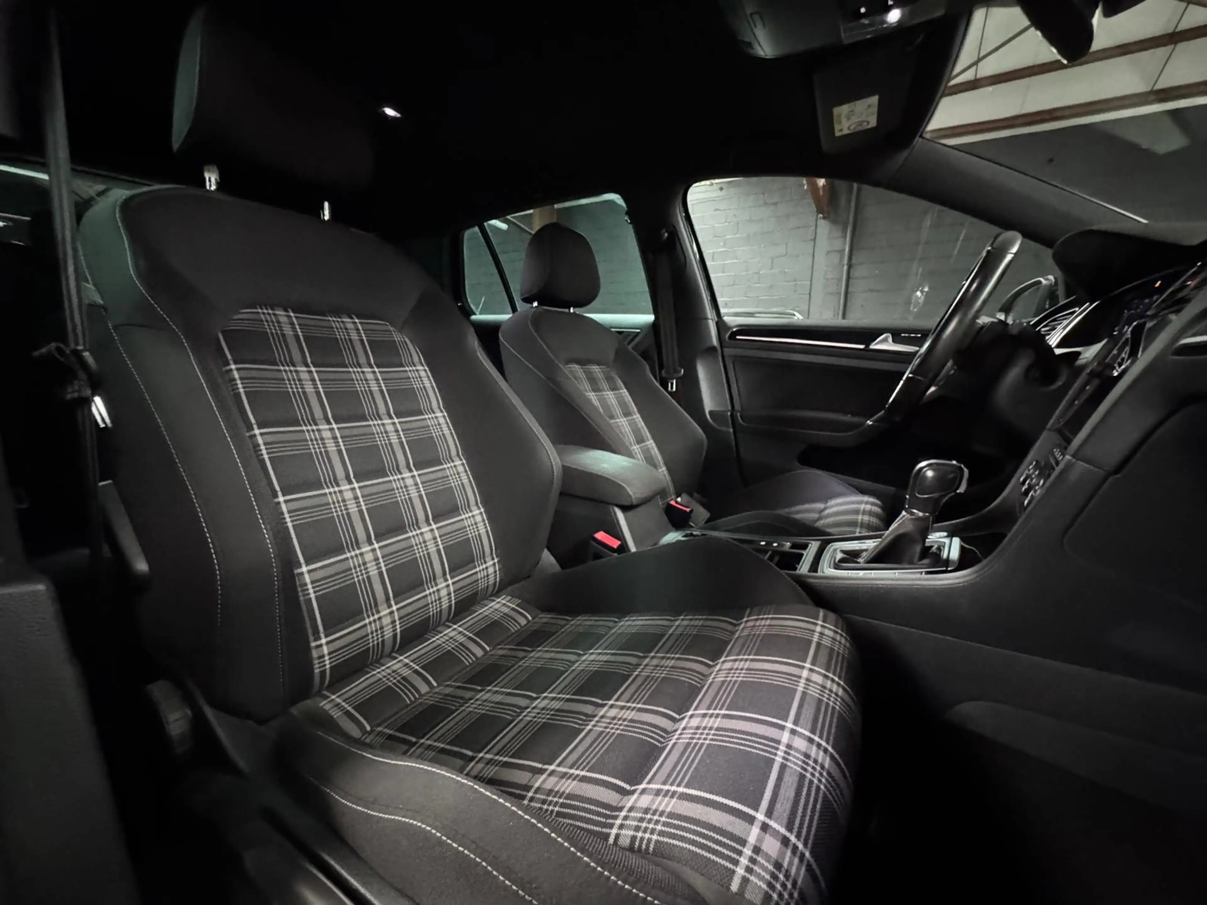 Volkswagen Golf GTD 2.0 TDI * COCKPIT * GPS * CRUISE * CLIM AUTO — photo 12