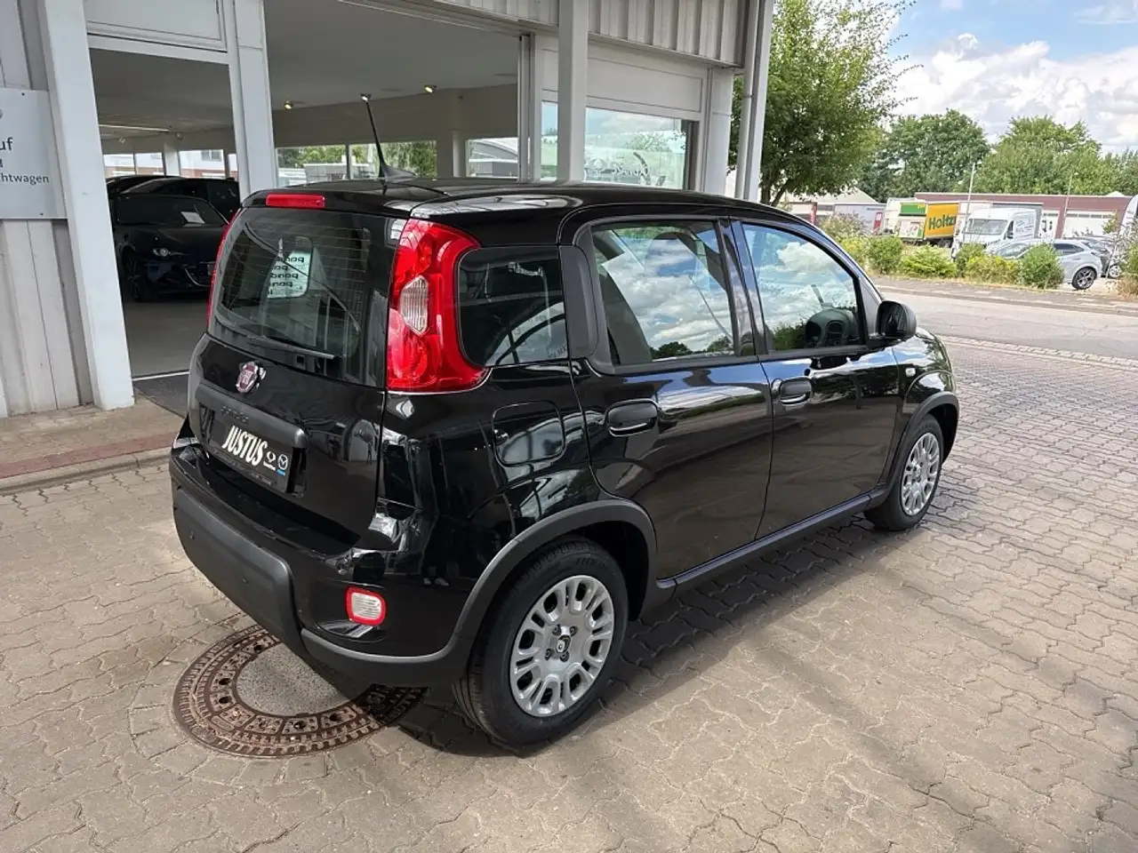 Fiat Panda 1.0 Hybrid 70PS Pandina 3