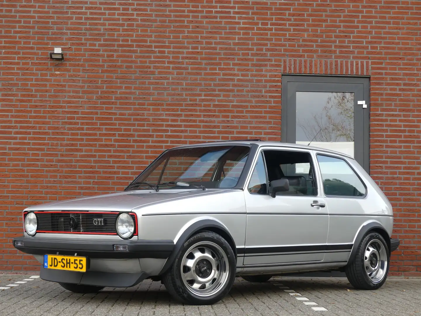 Volkswagen Golf GTI 1.8 Argent - 1