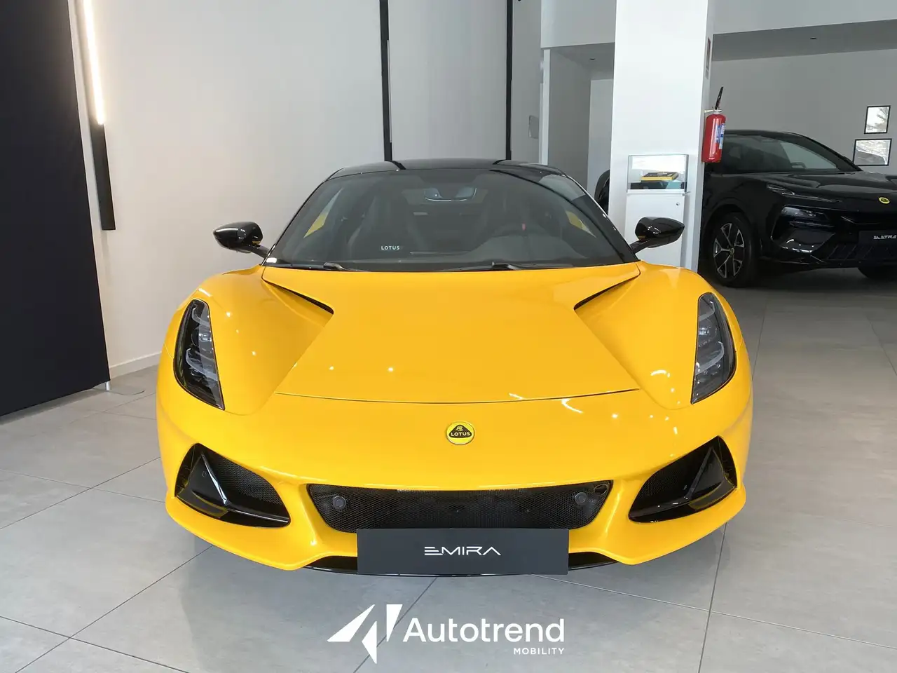 Lotus Emira 2024
