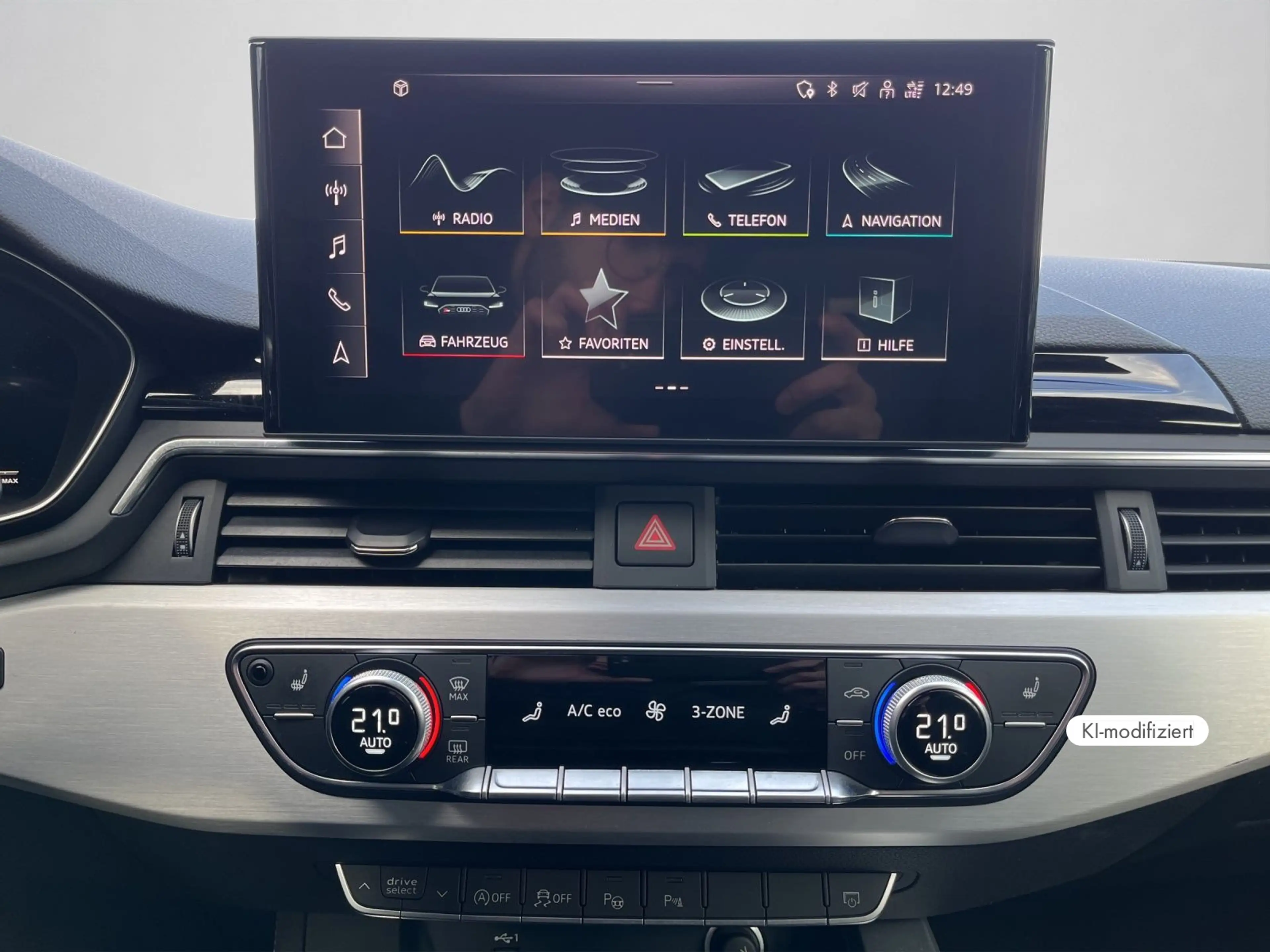 Audi RS4 RS4 Avant quattro MATRIX RS-AGA PANO AHK B&O — photo 11