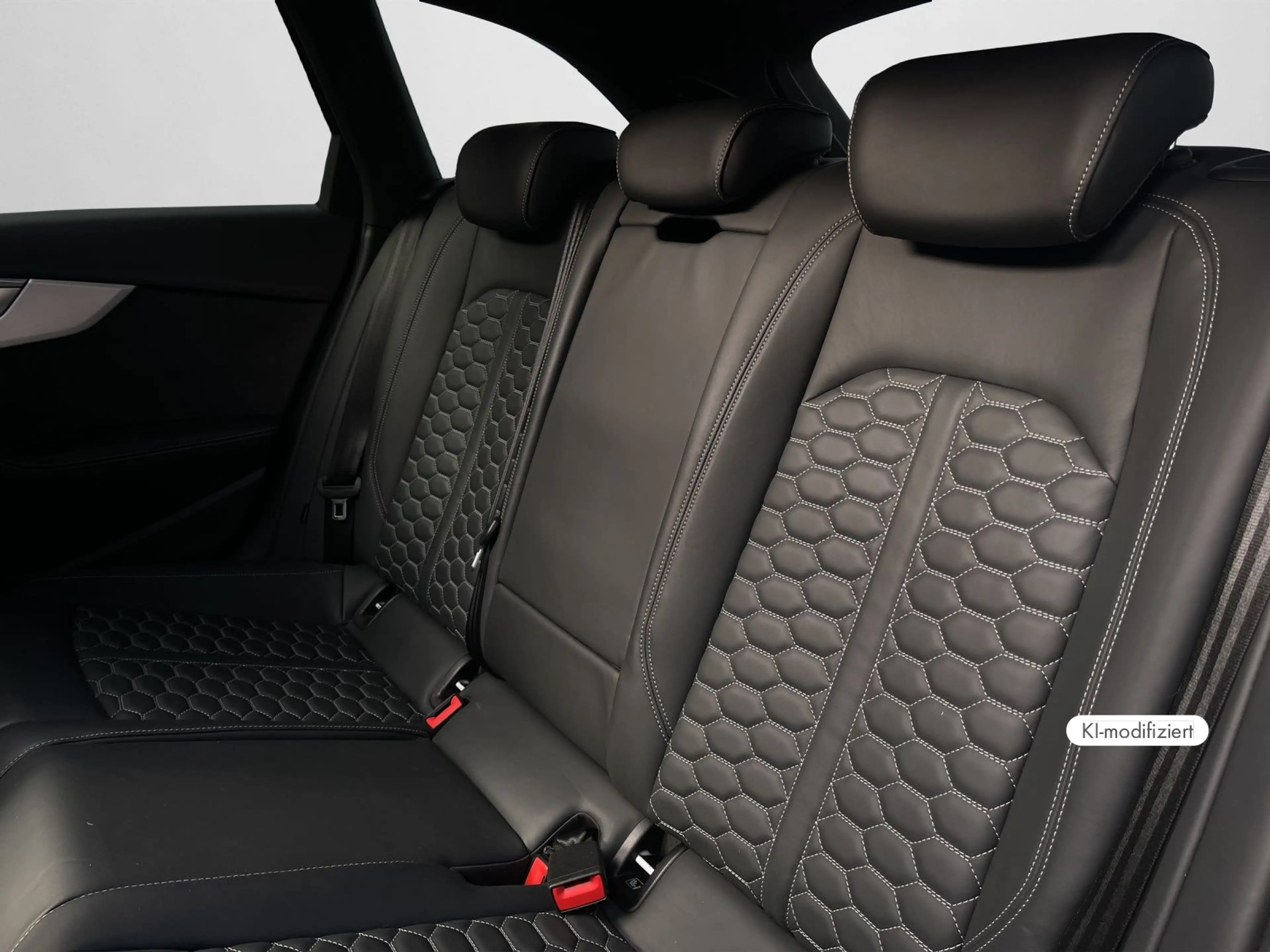 Audi RS4 RS4 Avant quattro MATRIX RS-AGA PANO AHK B&O — photo 14