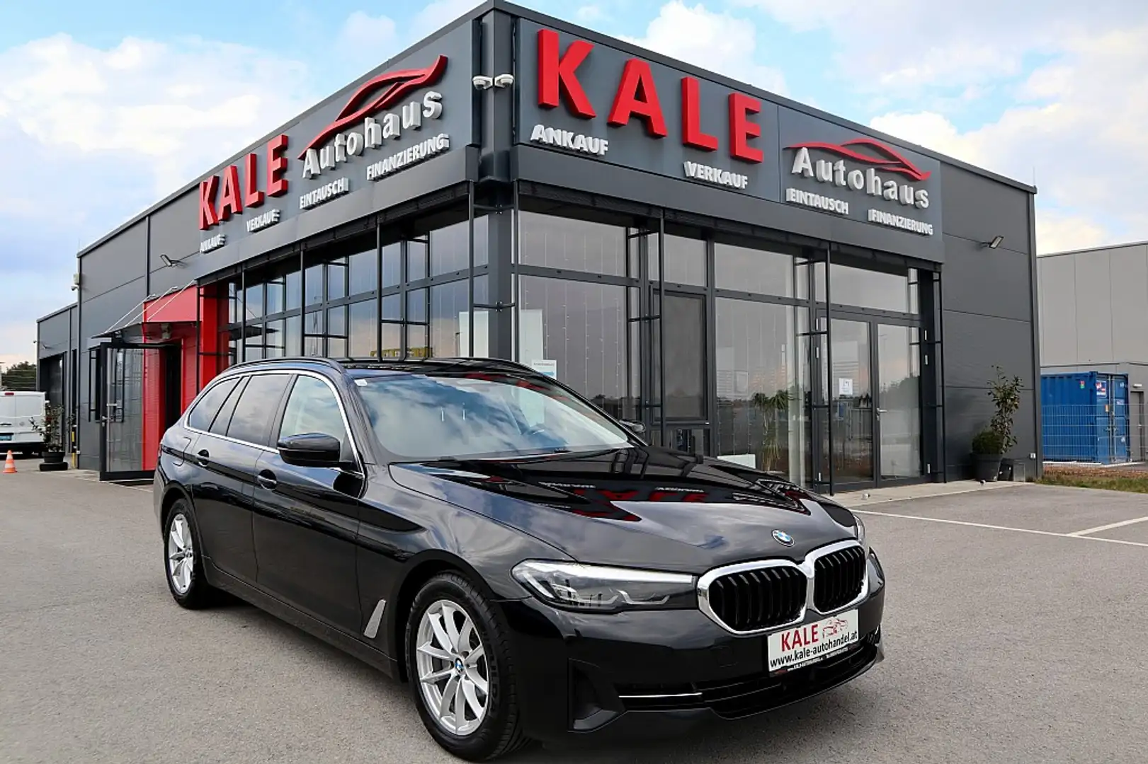 BMW 520 d 48 V Touring Aut.*1.Besitz*Led*Navi* Schwarz - 1