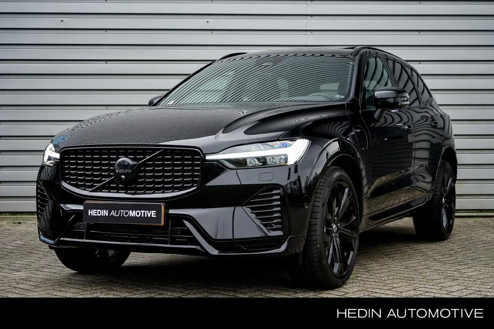 Volvo XC60 2.0 T6 Plug-in hybrid AWD Ultra Black Edition | Ac Zwart - 1