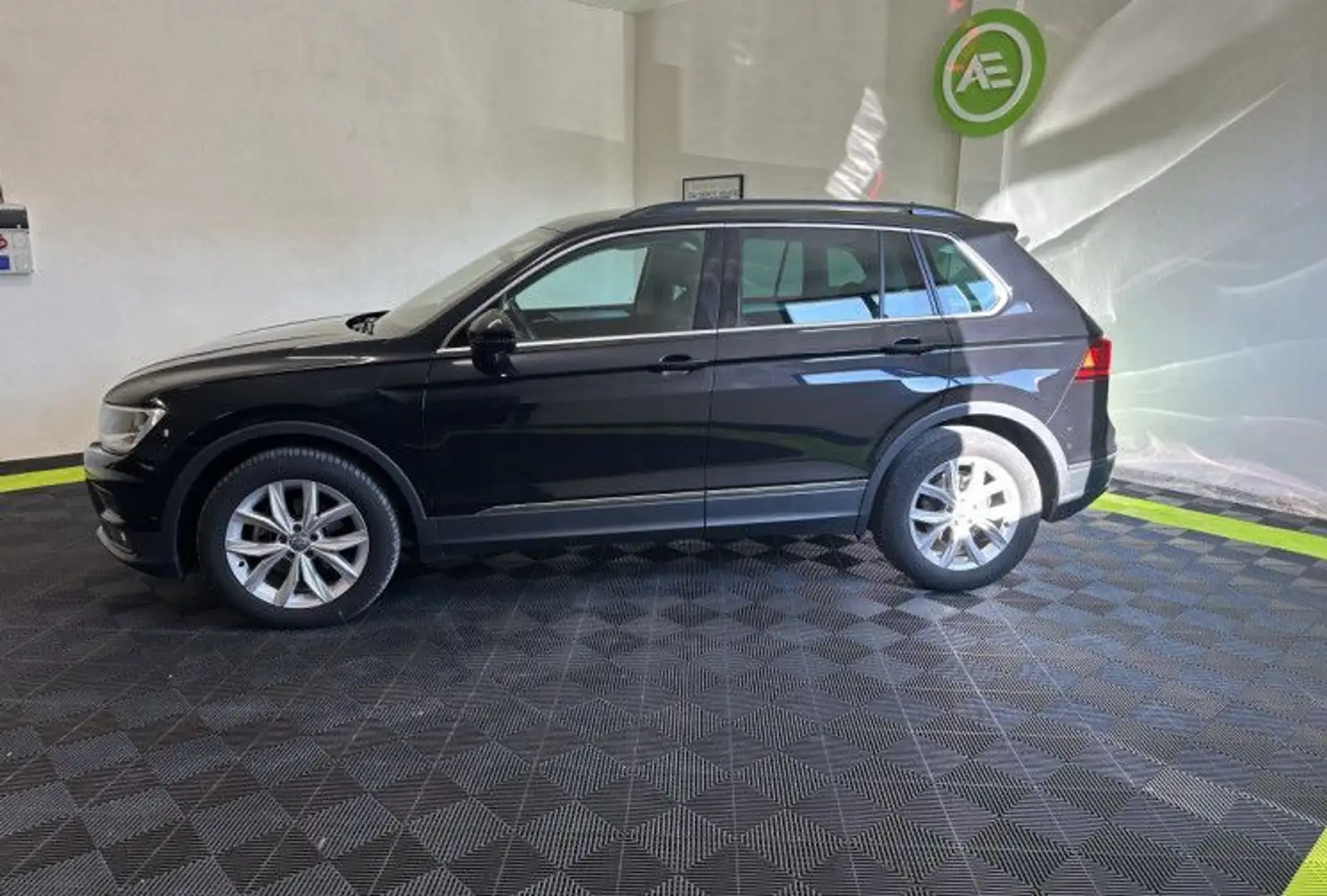 Volkswagen Tiguan II 1.5 TSI EVO 150ch Connect DSG7 Euro6d-T Noir - 2