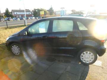 Bild 4 Mercedes-Benz B 150 B-Klasse Autotronic Special Edition