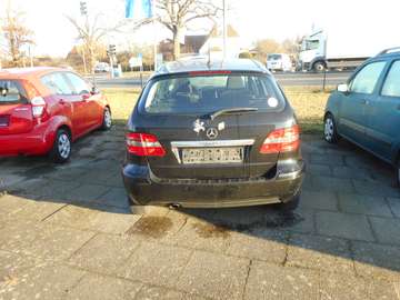 Bild 6 Mercedes-Benz B 150 B-Klasse Autotronic Special Edition