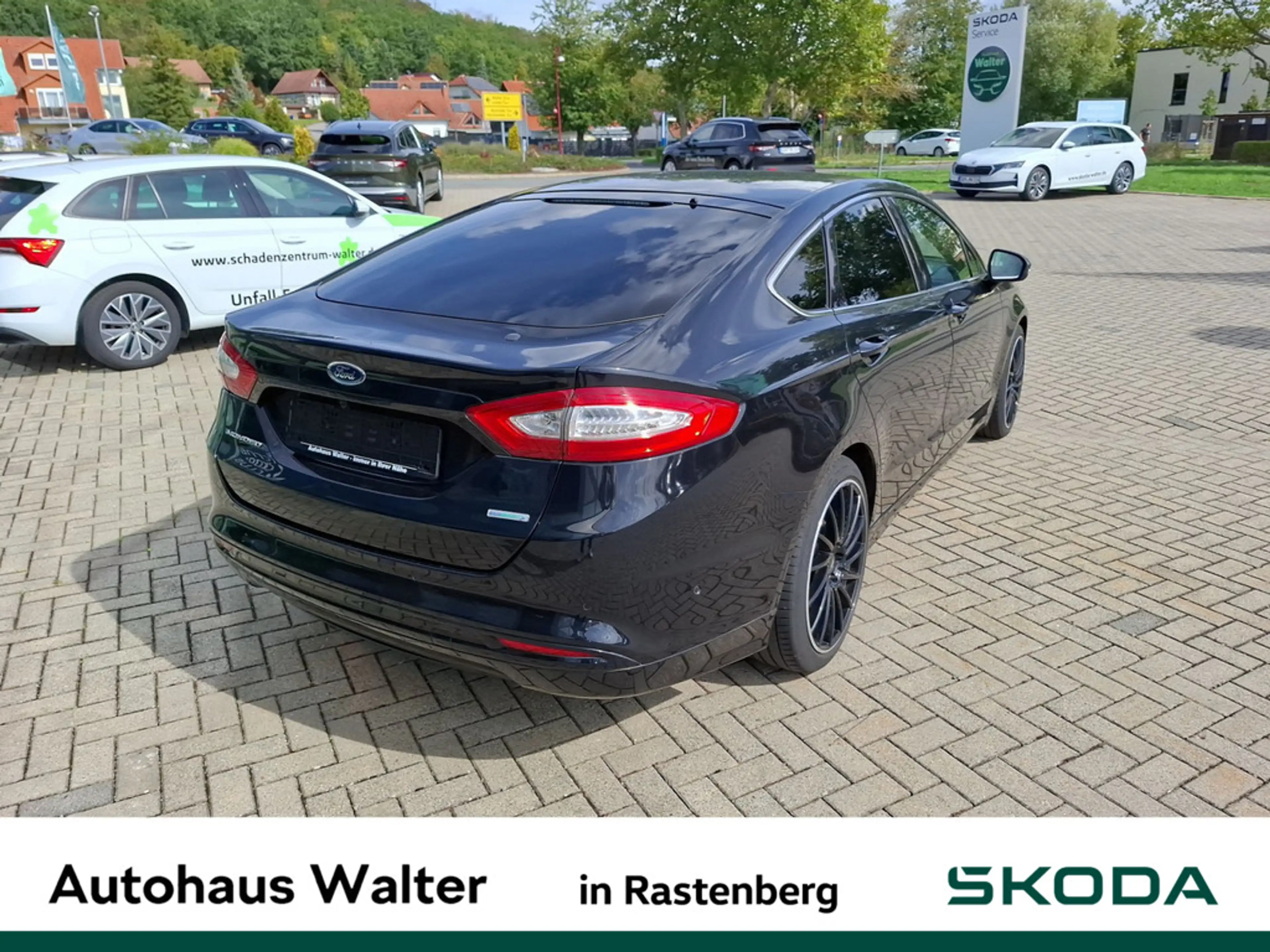 Ford Mondeo 1.5 EcoBoost Titanium — photo 4