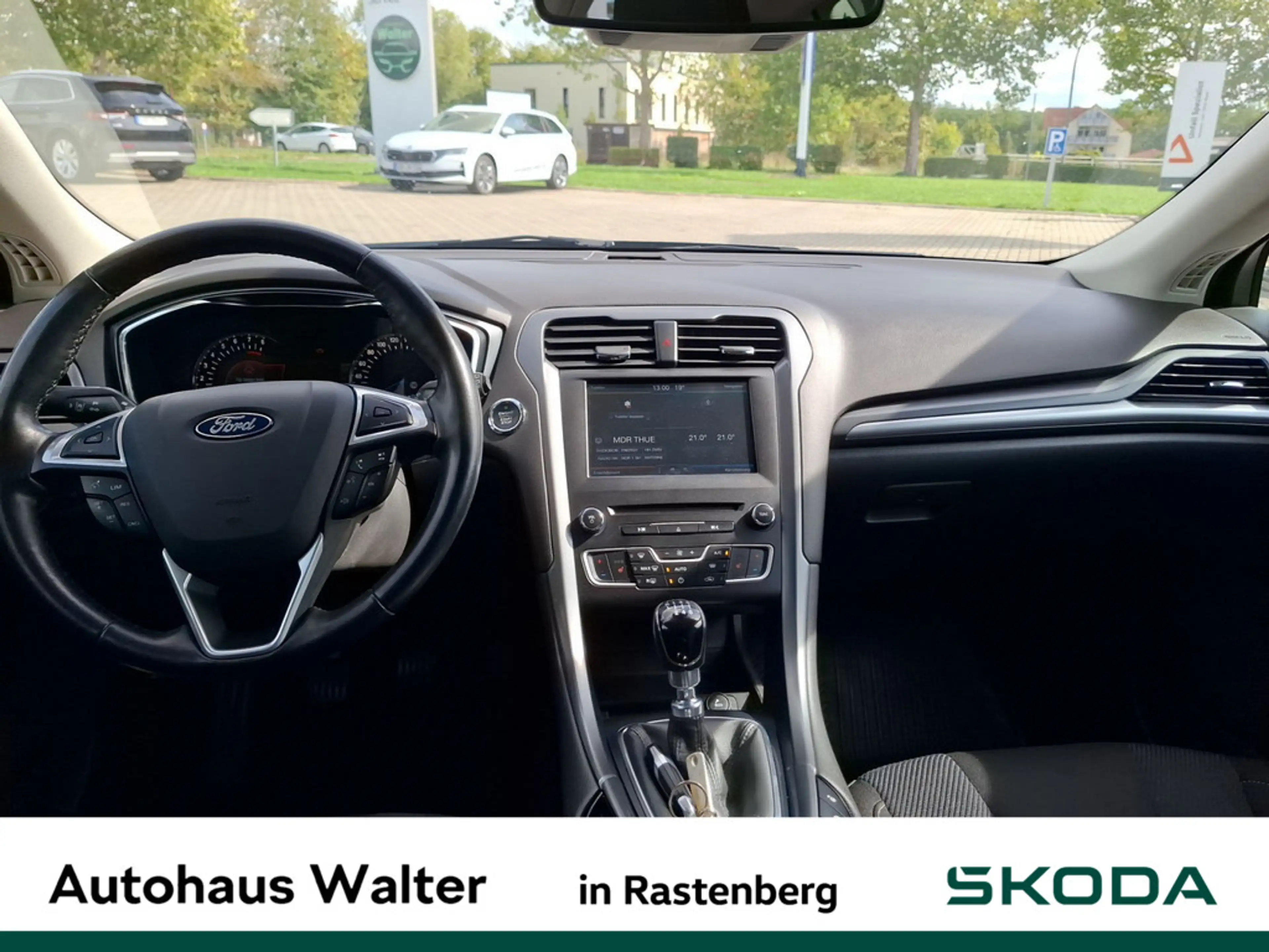Ford Mondeo 1.5 EcoBoost Titanium — photo 8