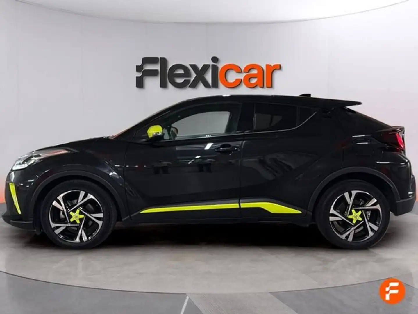 Toyota C-HR 125H Advance Negro - 2
