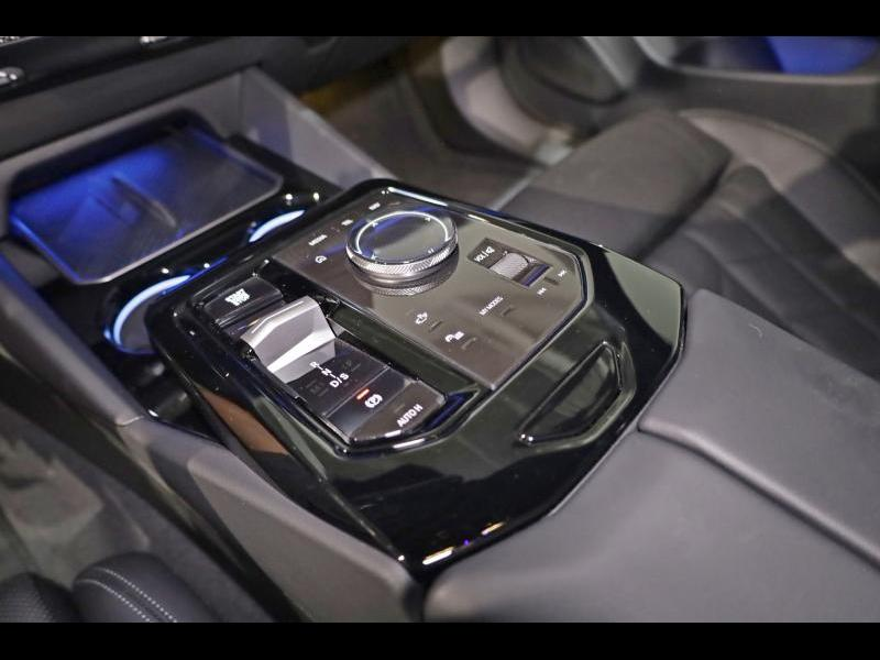BMW 530 e Berline Kit M Sport — photo 13