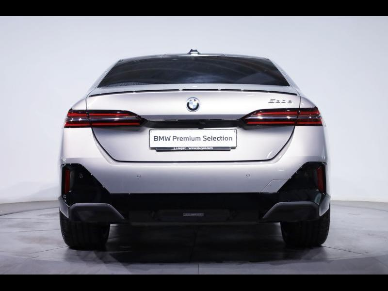 BMW 530 e Berline Kit M Sport — photo 4