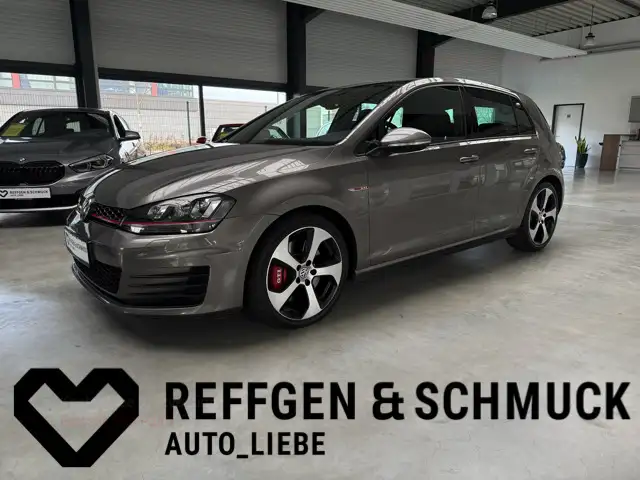 Volkswagen Golf GTI PERFORMANCE KLIMA+NAV+XENON+PANO+ALU+TÜ